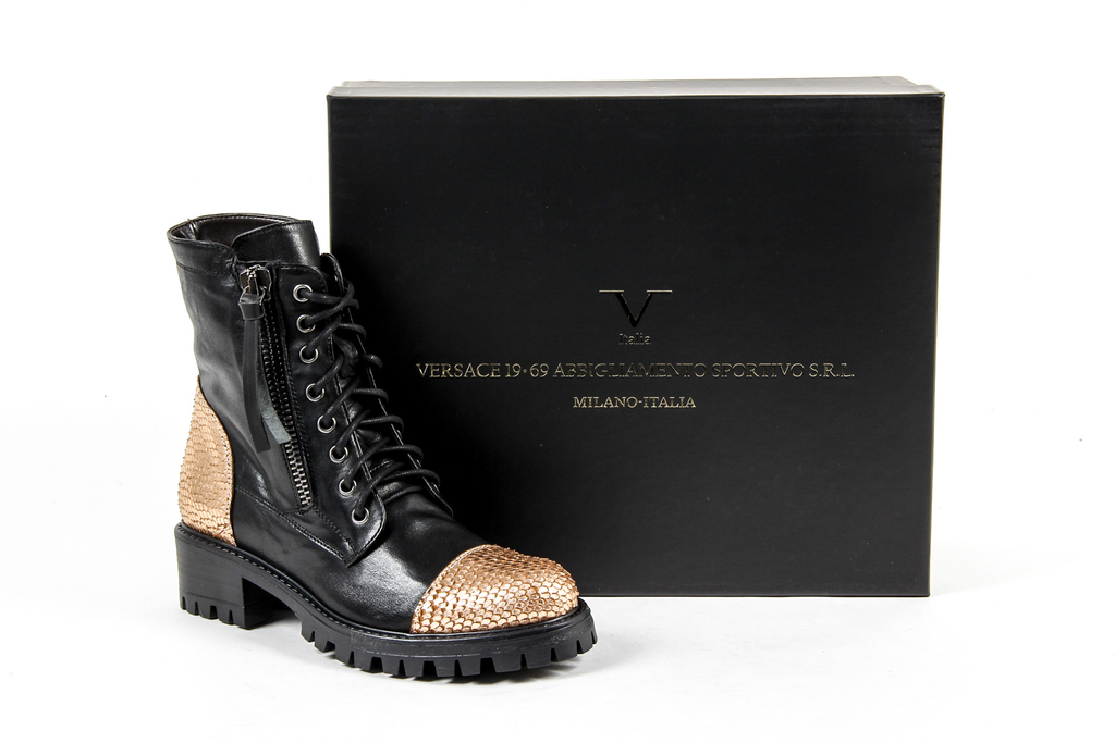 V 1969 Italia Womens Short Boot Black STONE