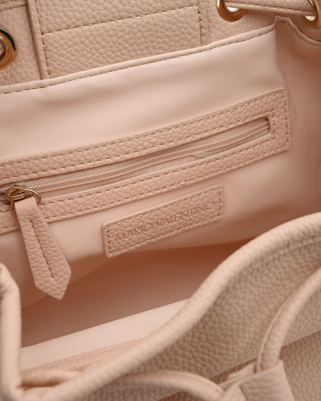 Valentino Womens Handbag VBS7LX04 030