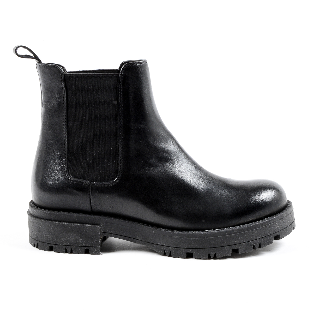 Botín de mujer V 1969 Italia negro ZARA