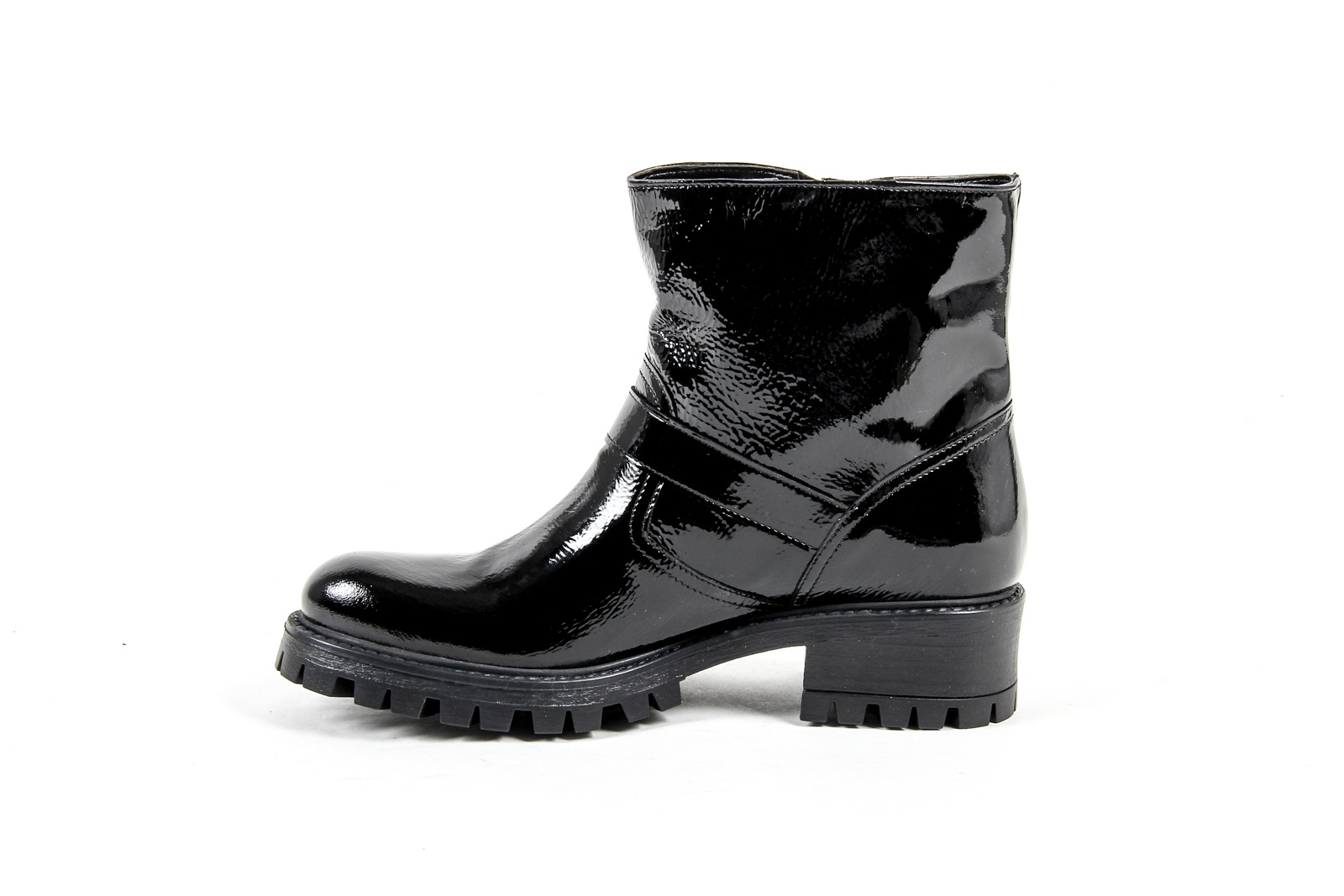 V 1969 Italia Womens Short Boot Black AMALFI
