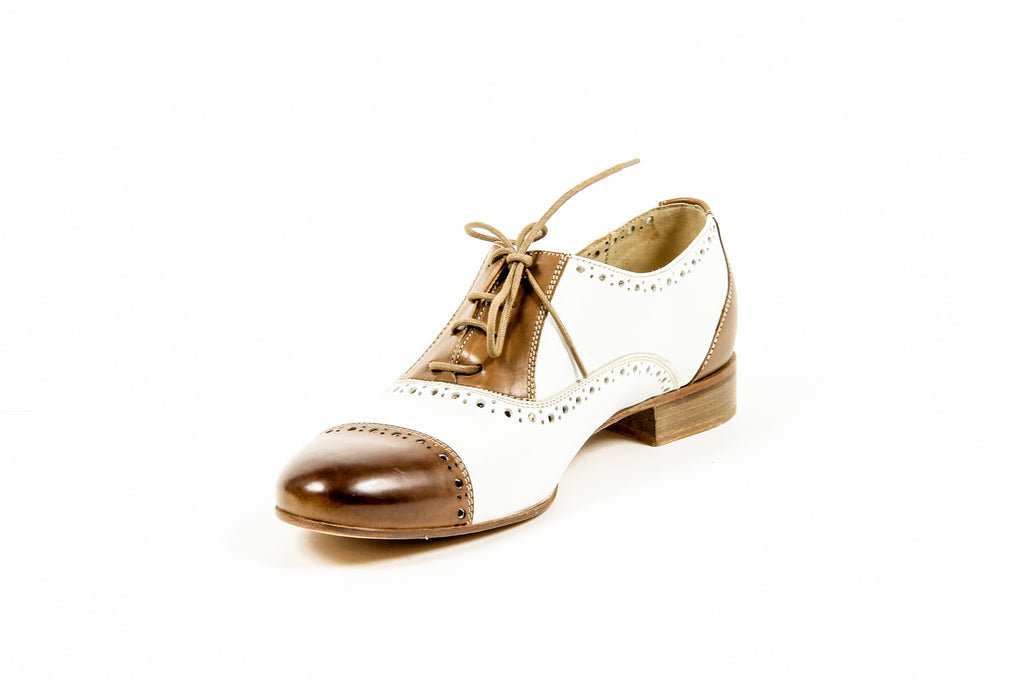 Kiton Brogue Mujer D35803 VINAP CASTANO PRESTIGE BIANCO