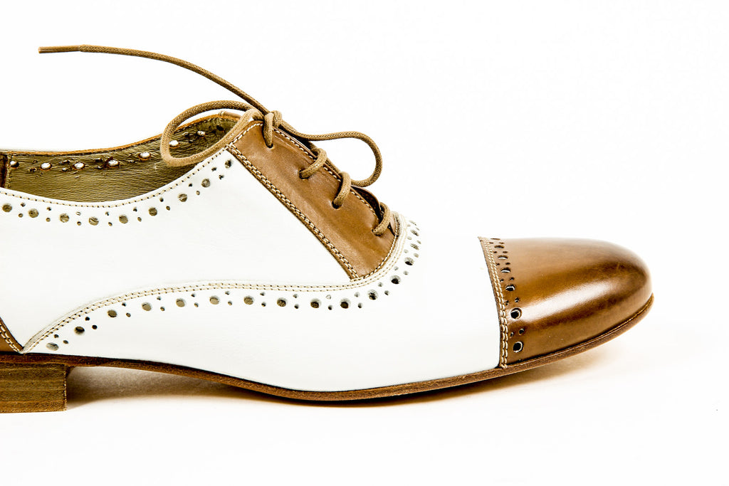 Kiton Brogue Mujer D35803 VINAP CASTANO PRESTIGE BIANCO