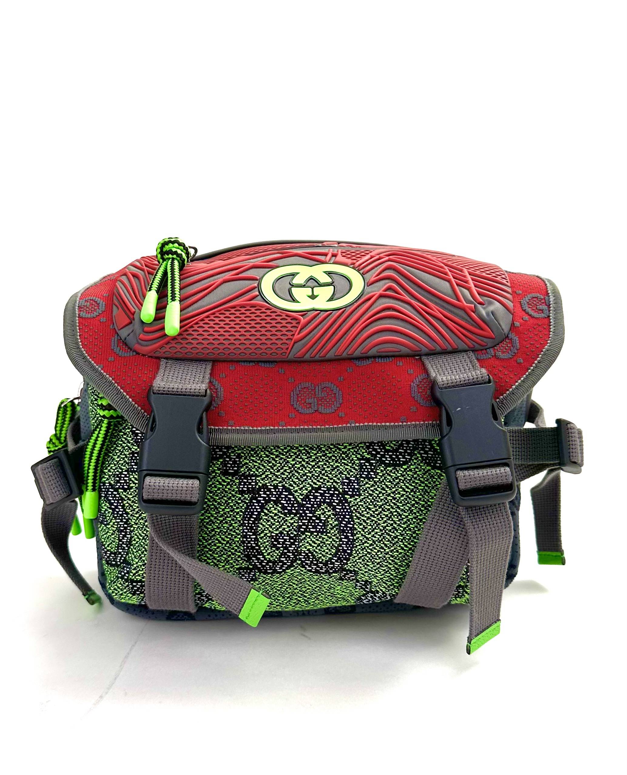 Gucci Mens Pouch 752100 FAB7T 8488