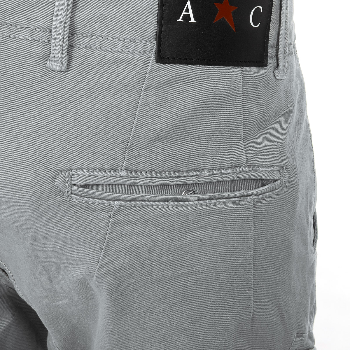 Pantalones cortos Andrew Charles para hombre gris claro JAKO