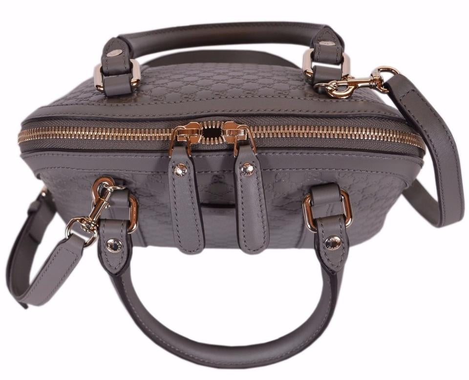 Bolso Gucci Guccissima Dome pequeño de piel gris
