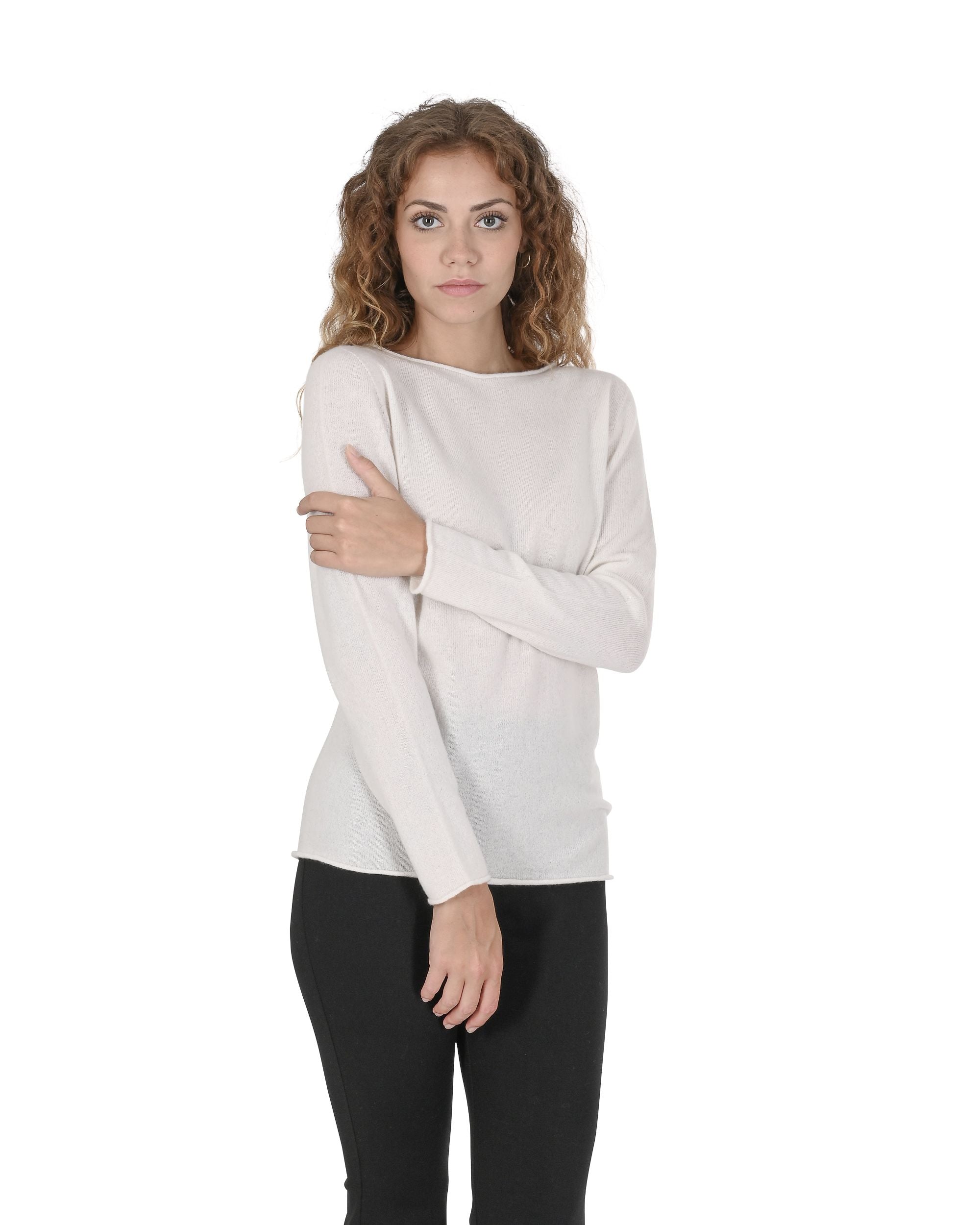 Suéter de cuello barco para mujer de cachemira Crown of Edinburgh COE 0025 CREMA