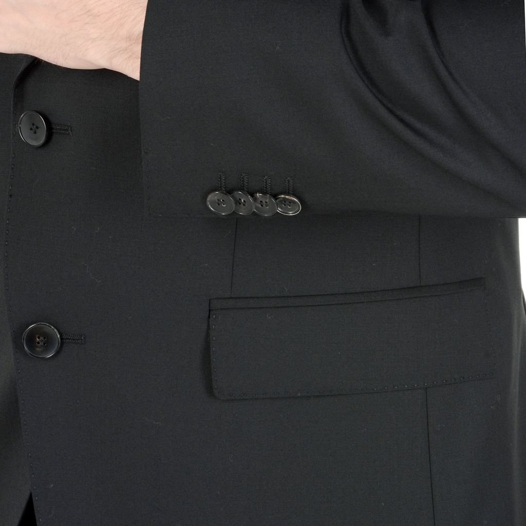Traje negro para hombre de Hugo Boss: ¡UNA GRAN GENIO!