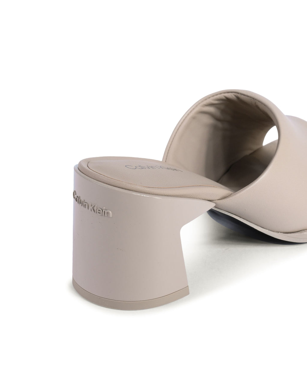 Sandalias Calvin Klein para mujer en beige HW0HW01941ACE