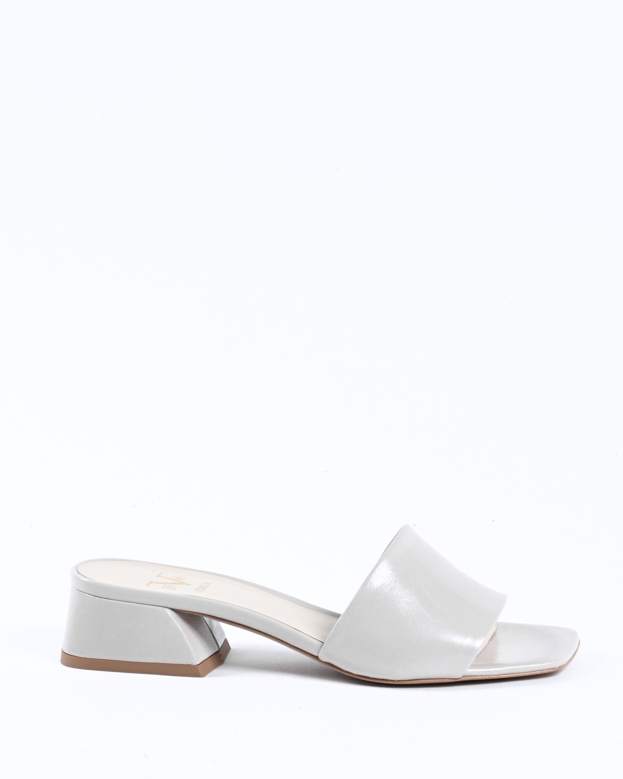 19V69 Italia Sandalia de mujer Gris claro NEPER KID PERLA