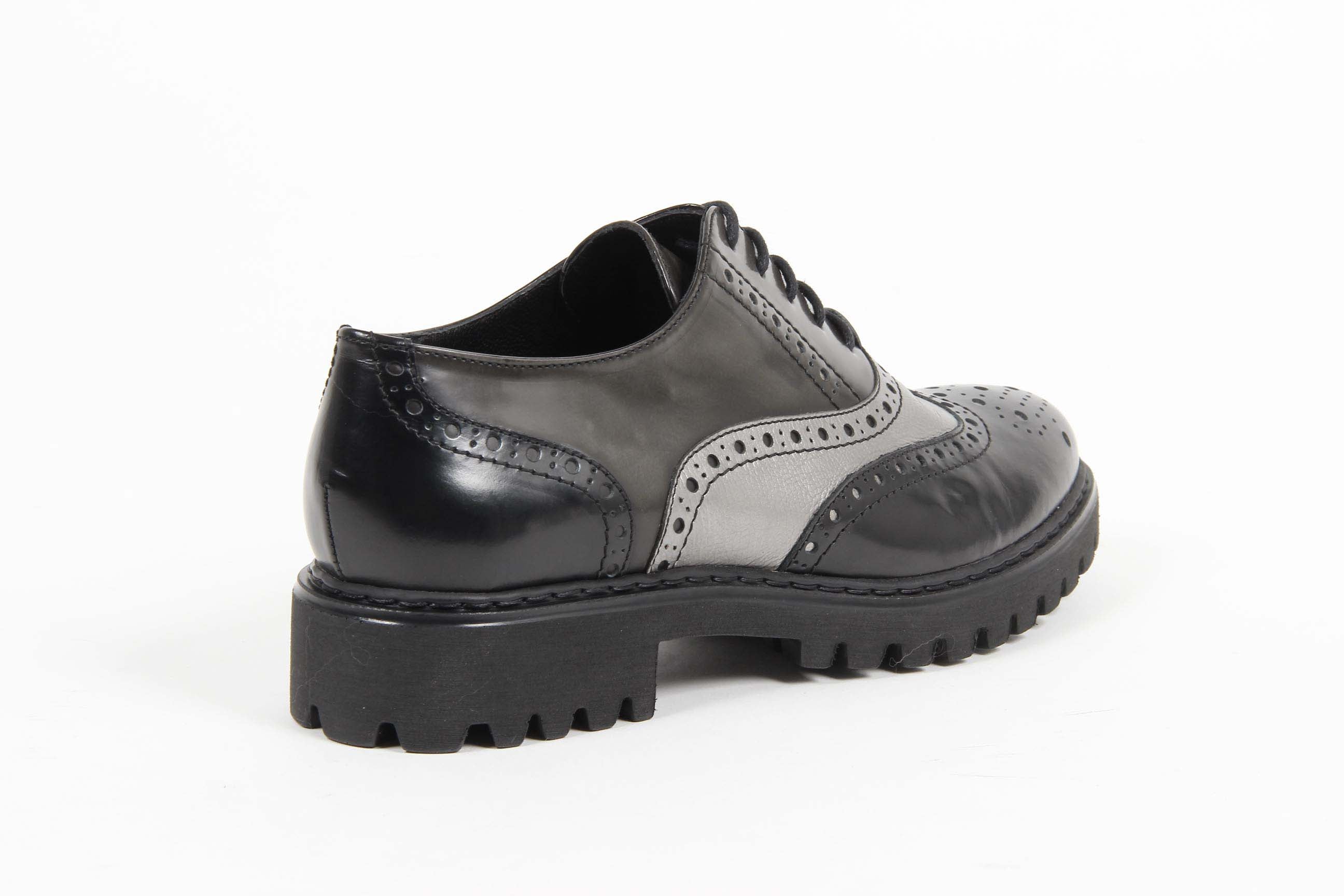 V 1969 Italia Zapato Oxford para mujer 5135 ABRASIVATO NERO