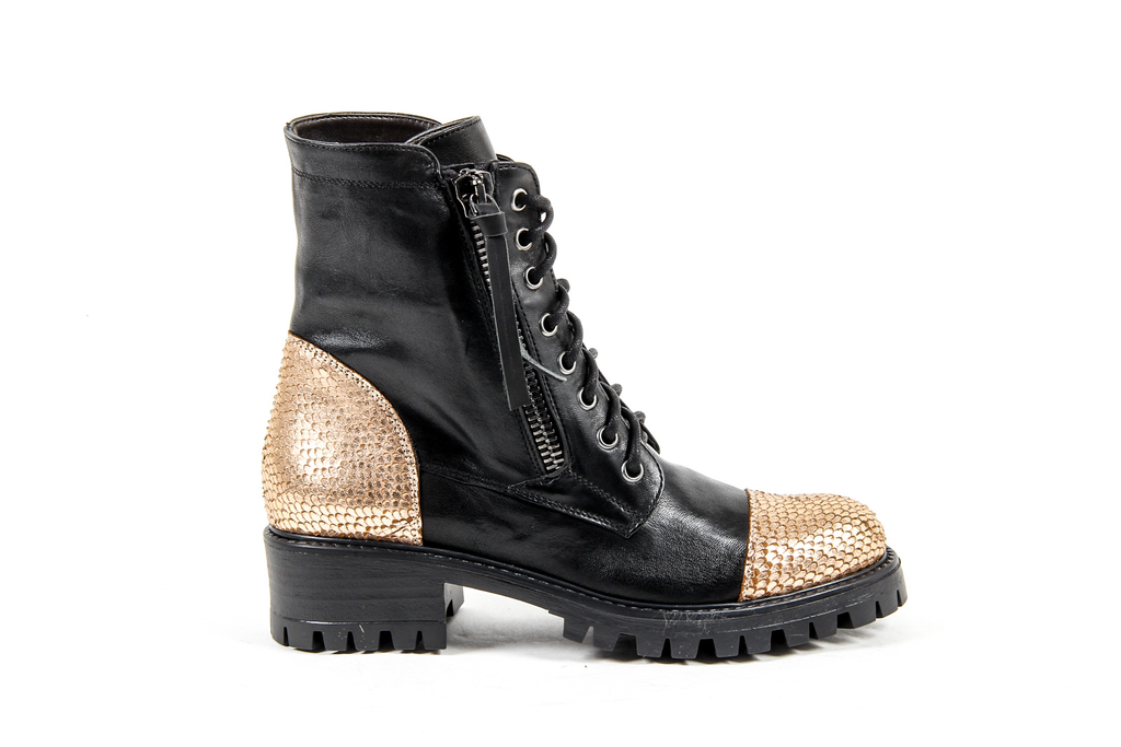 V 1969 Italia Womens Short Boot Black STONE