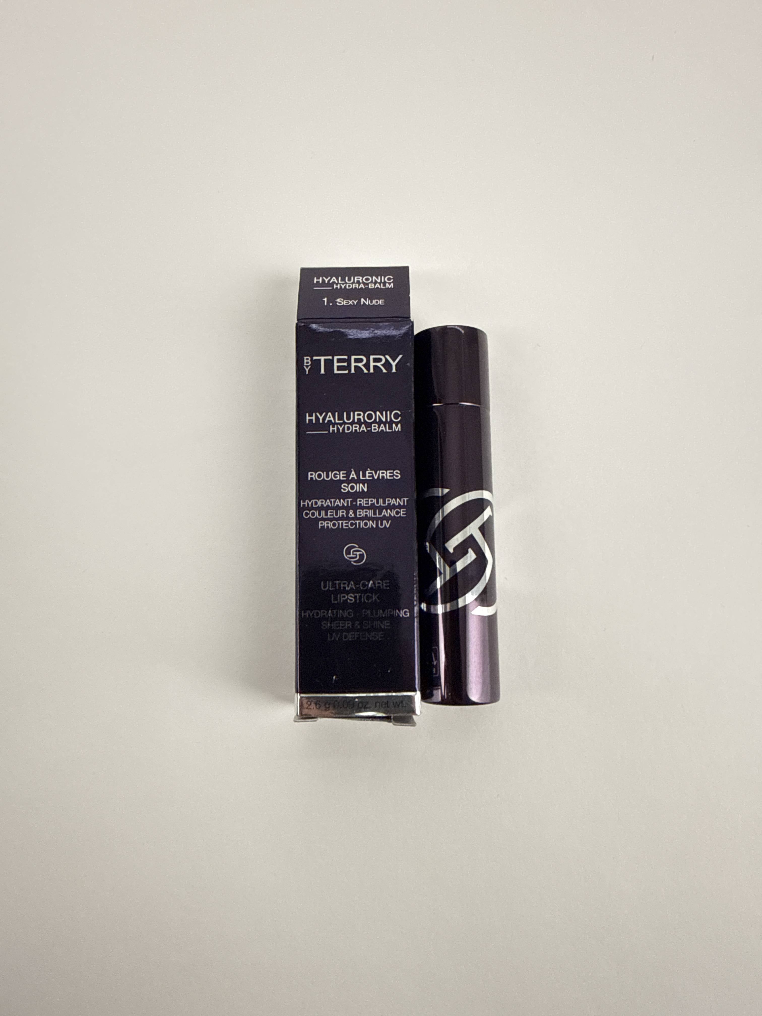 Por Terry Hyal. Hydra-Balm 1. Desnudo sexy