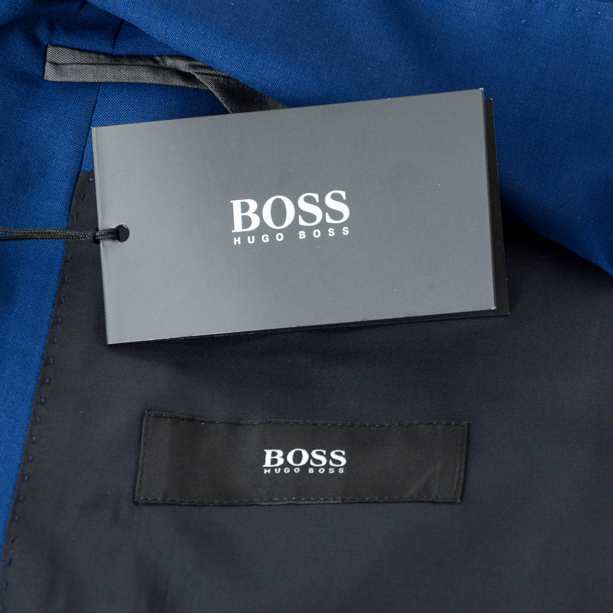 Traje azul de Hugo Boss para hombre: ¡UN GRAN GENIO!