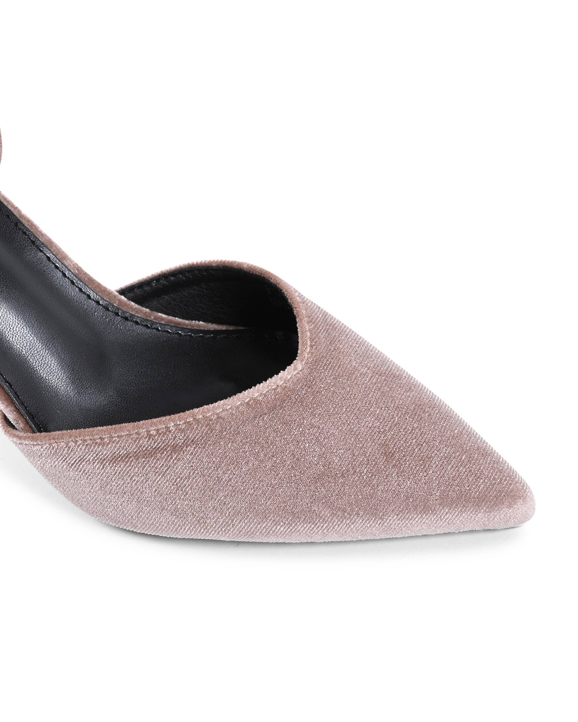 19V69 Italia - Zapatos de salón con tira al tobillo para mujer, color beige, F0110 BEIGE