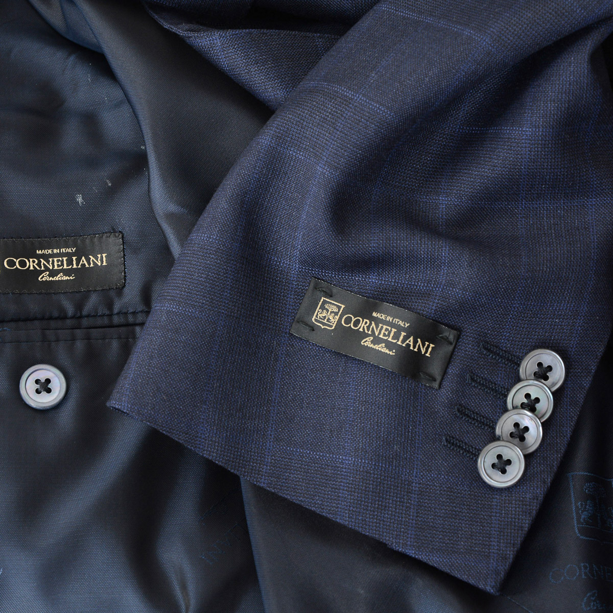 Corneliani Mens Suit Long Sleeves Dark Blue Super 110's