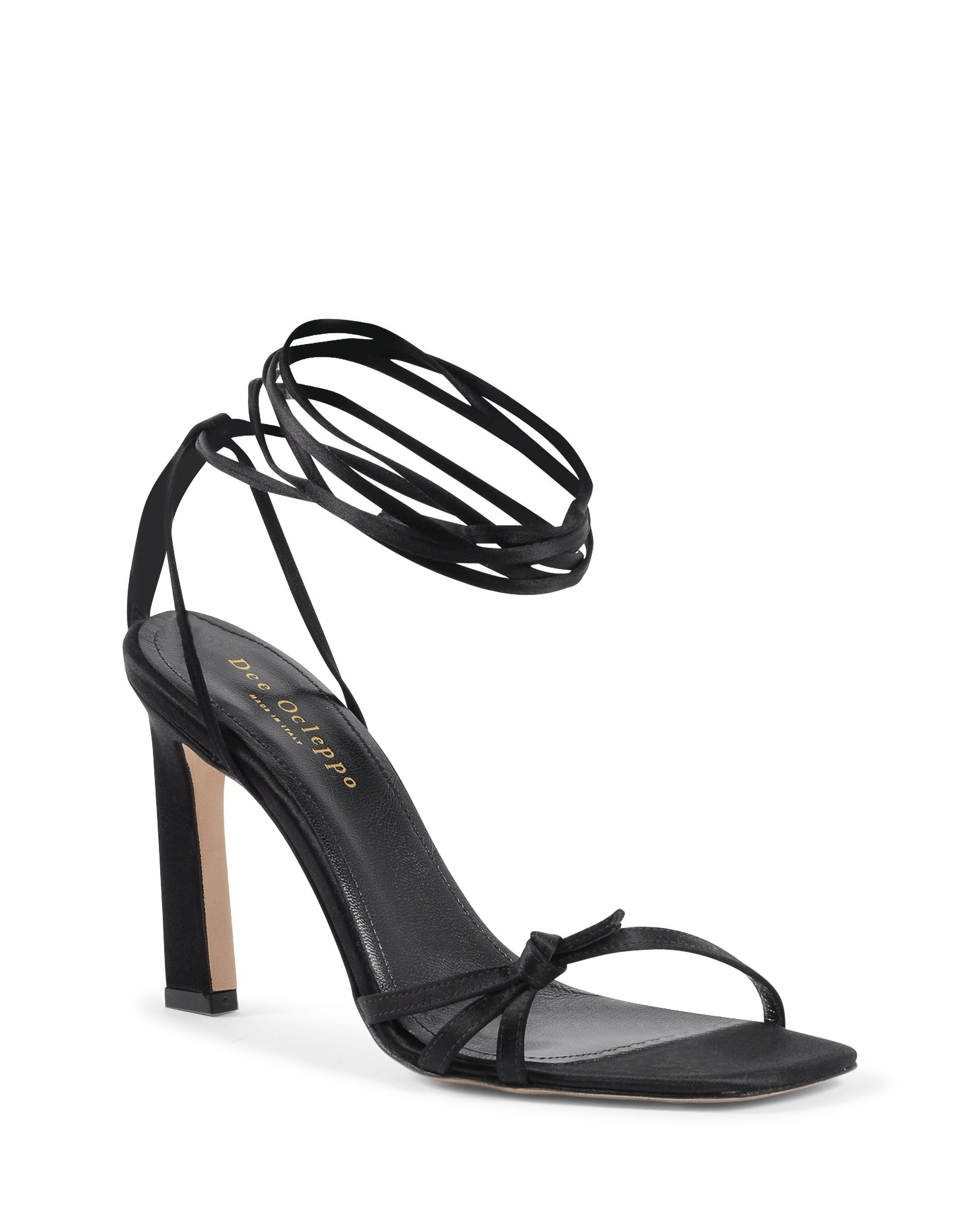 Sandalia con cordones Bey negra