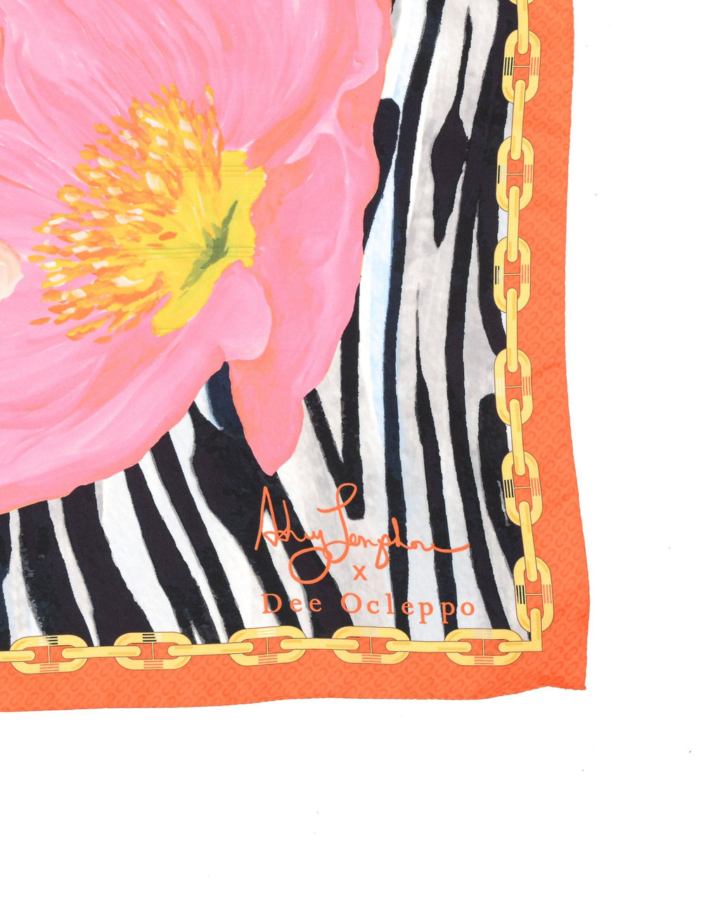 Bufanda de seda roja con estampado de cebra de Dee X Ashley Longshore