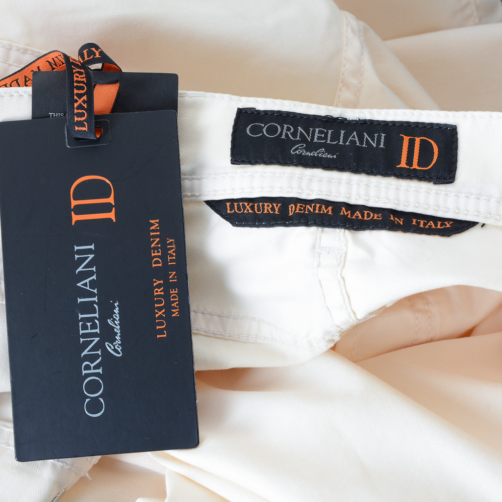 Pantalones Corneliani para hombre beige
