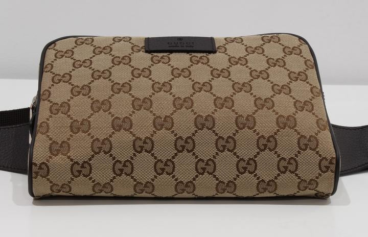 Riñonera Gucci en color beige y marrón