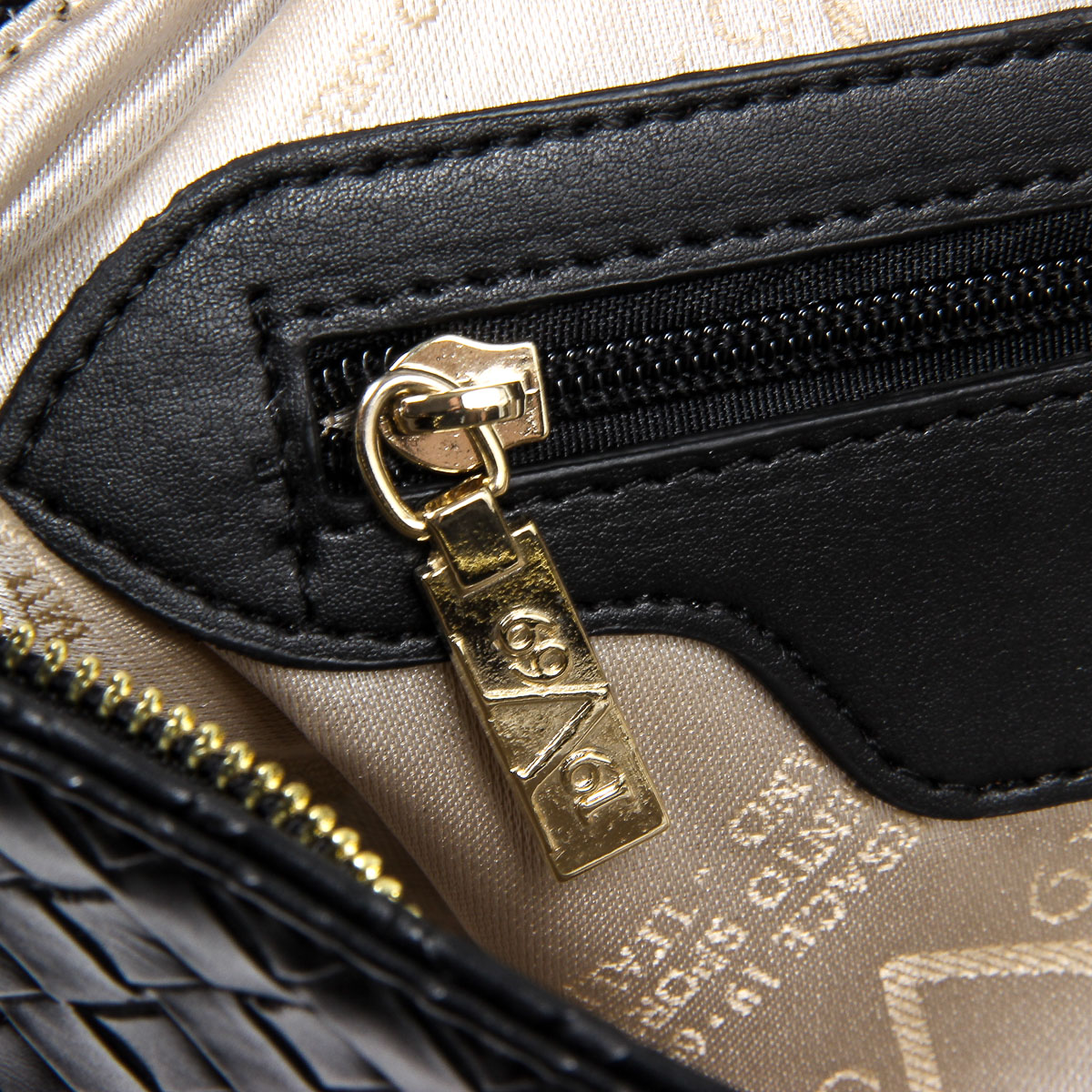 V 1969 Italia Mens Shoulder Bag