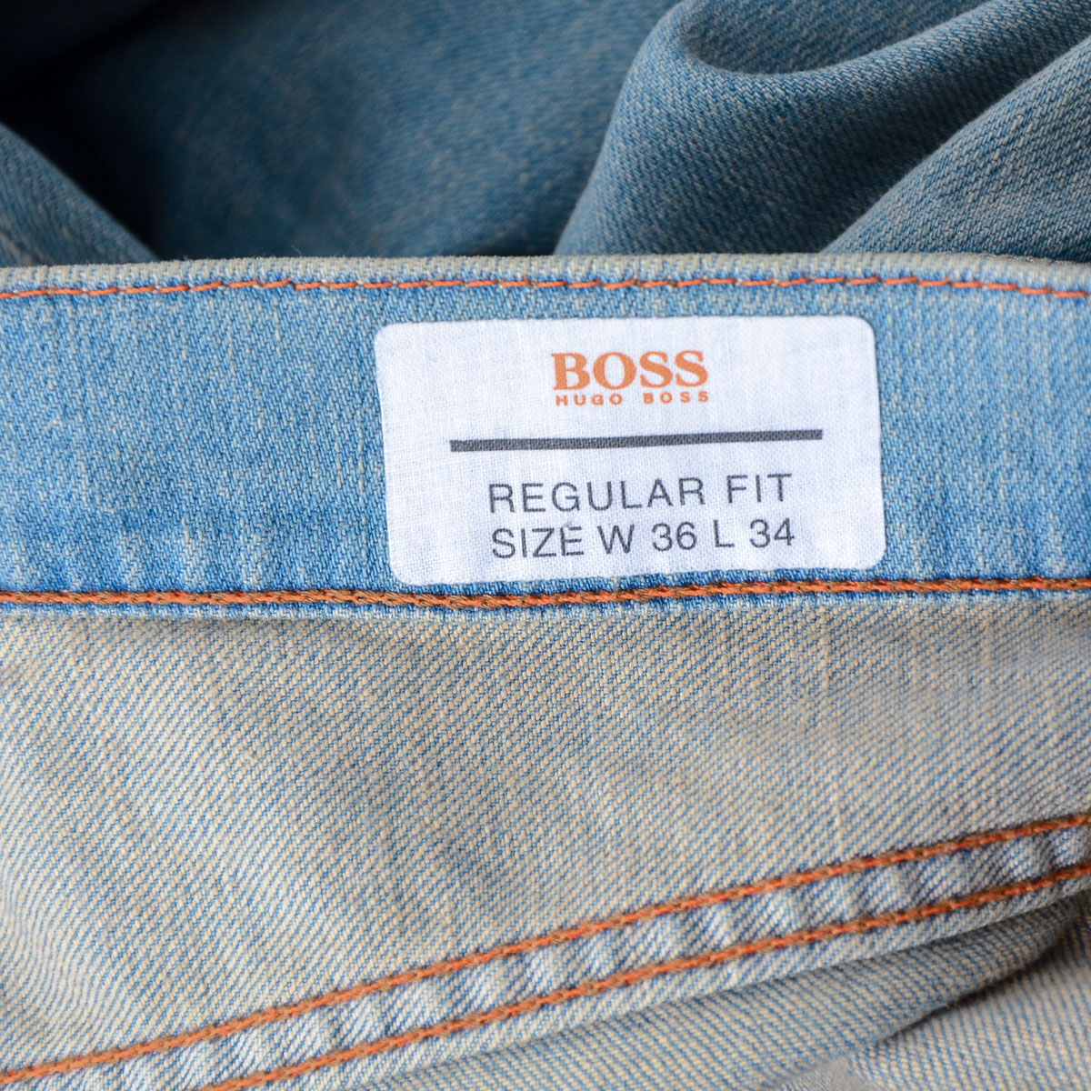 Vaqueros Hugo Boss para hombre azul claro HB