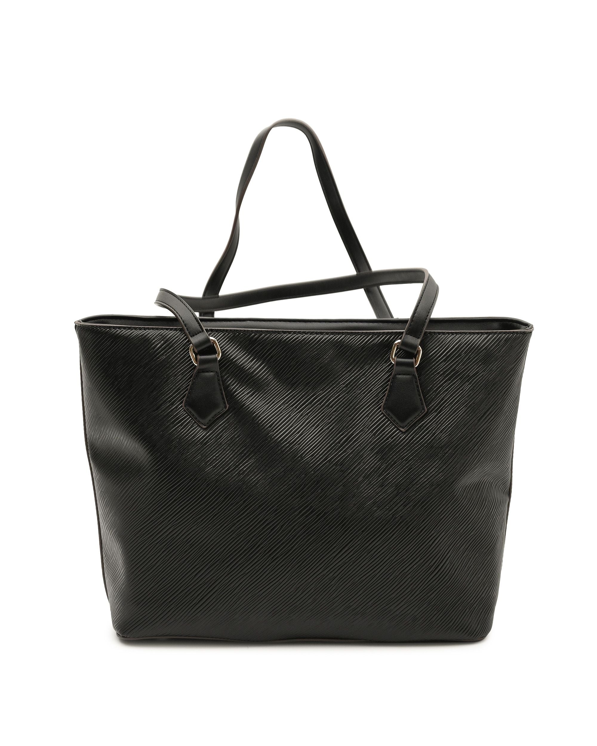 Valentino Womens Shoulder Bag VBS8FU01 001