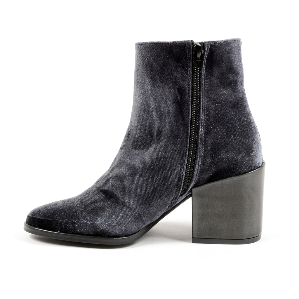Andrew Charles Womens Heeled Ankle Boot Grey CHARLIZE