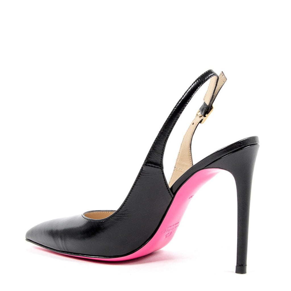 Zapatos de salón negros con tira trasera Slinky