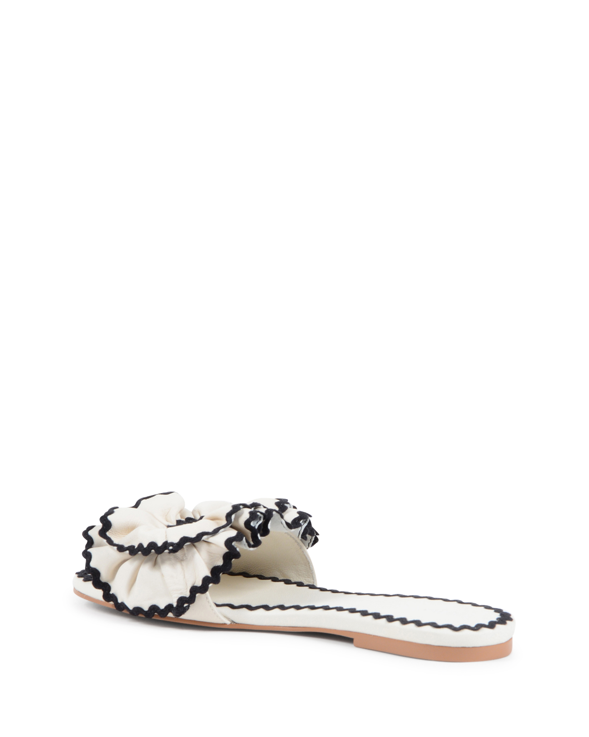 ChloÃ¨ Womens Flat Sandal White SB32071A 999 GESSO NERO