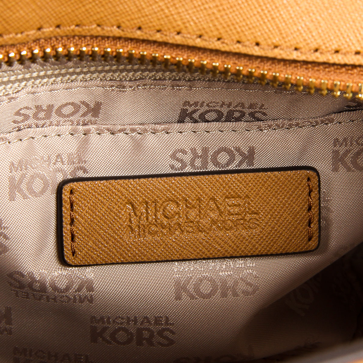 Michael Kors Womens Handbag DILLON 35T7GAIS1B BRN ACORN