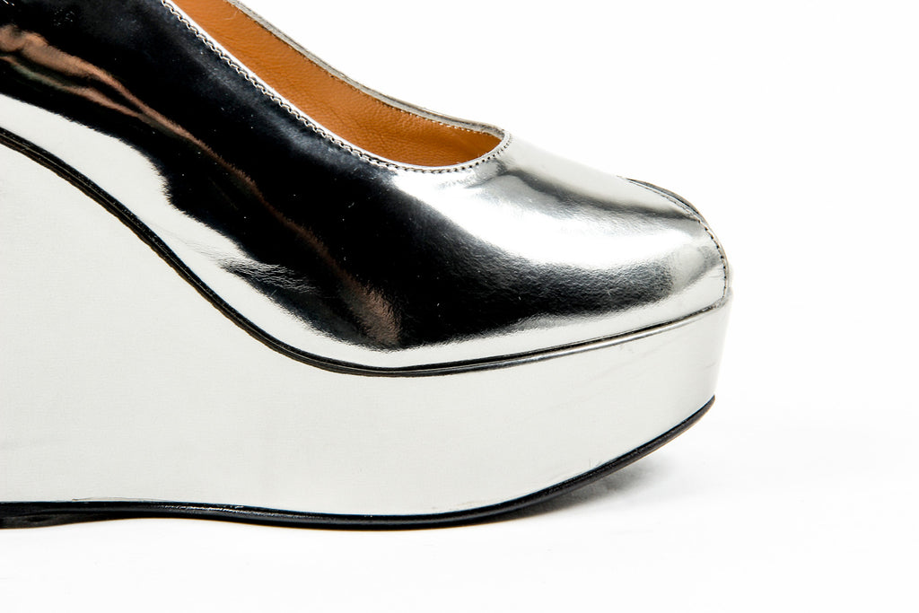 Robert Clergerie Paris Sandalia de cuña con tira trasera para mujer BUSTYMA NEWLAM GRIS DBL PDR
