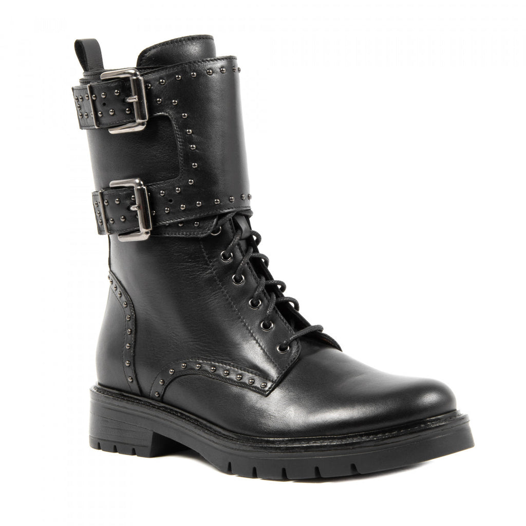 Bota corta de otoño negra 