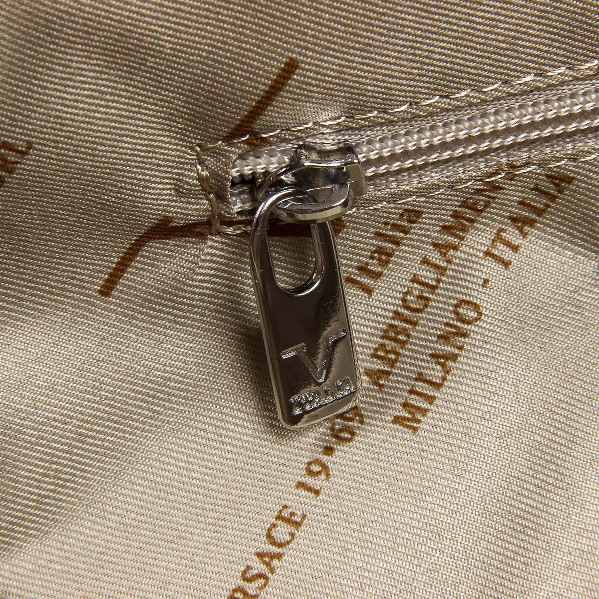 Bolso de mano para mujer V 1969 Italia