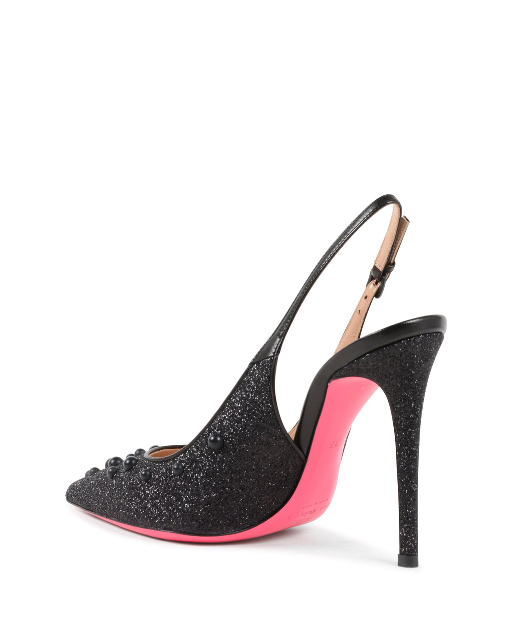 Zapatos negros tipo slingback para la hora del cóctel