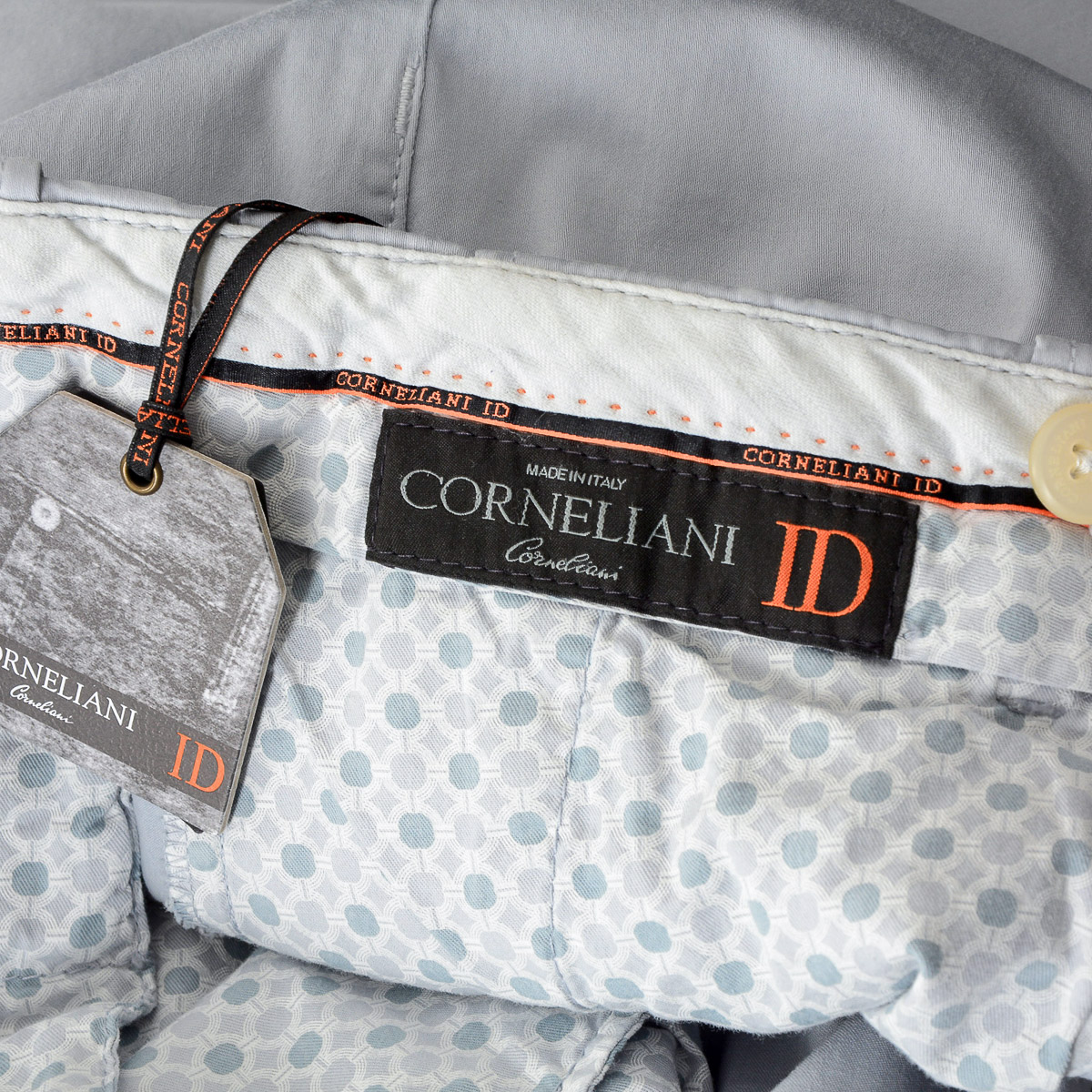Pantalones Corneliani para hombre gris claro