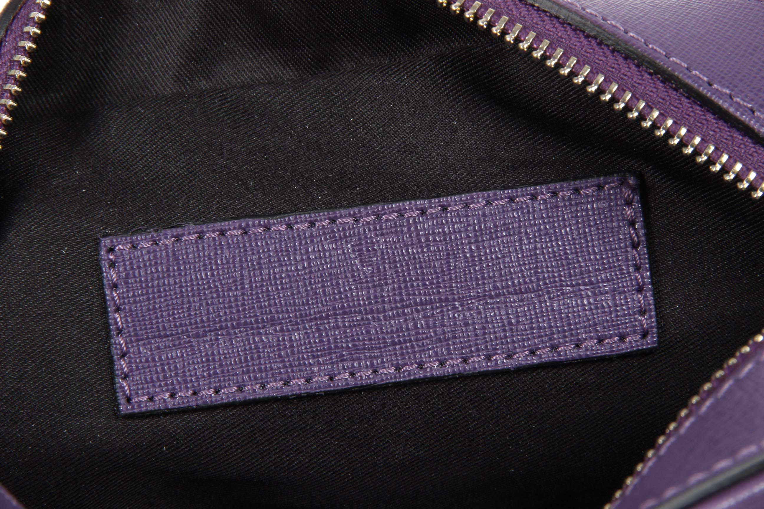 Bolso de mano para mujer V 1969 Italia V001 SAFFIANO VIOLA