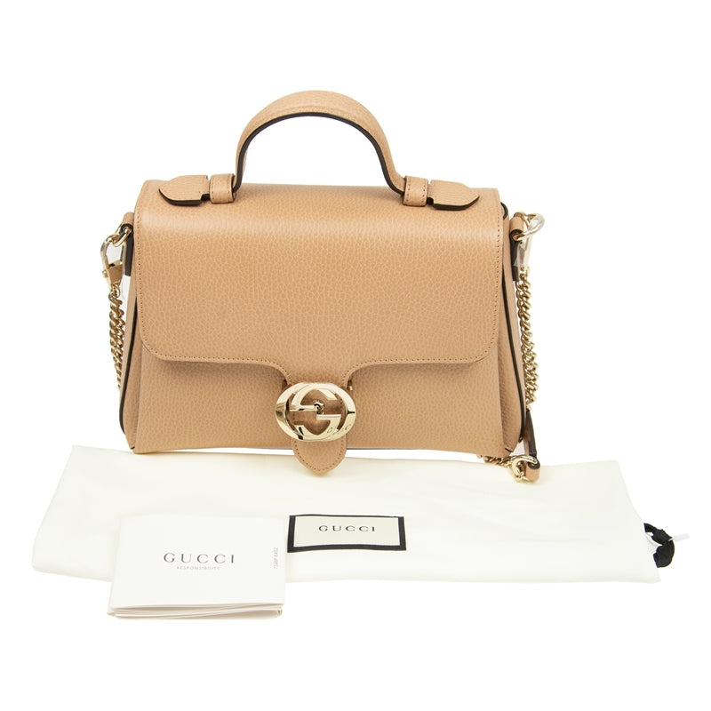 Bolso Gucci de piel entrelazada con cadena beige