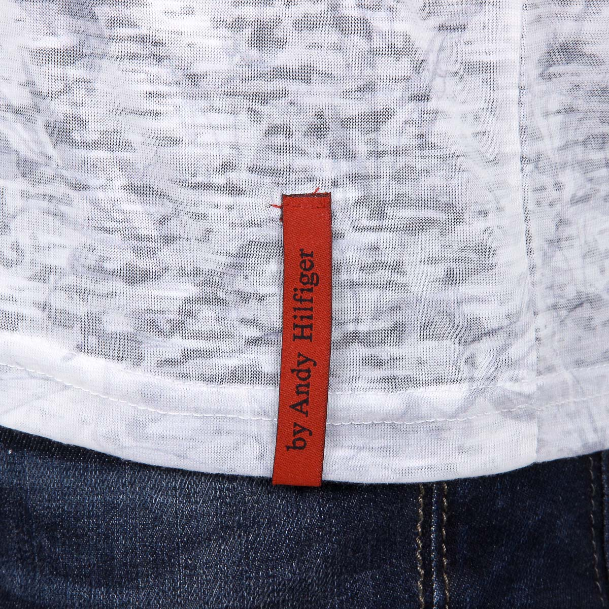 Andrew Charles Mens T-Shirt Short Sleeves V-Neck White ISAAC