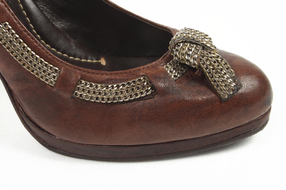 Zapatos de salón para mujer Max Azria MA-HELE BROWN