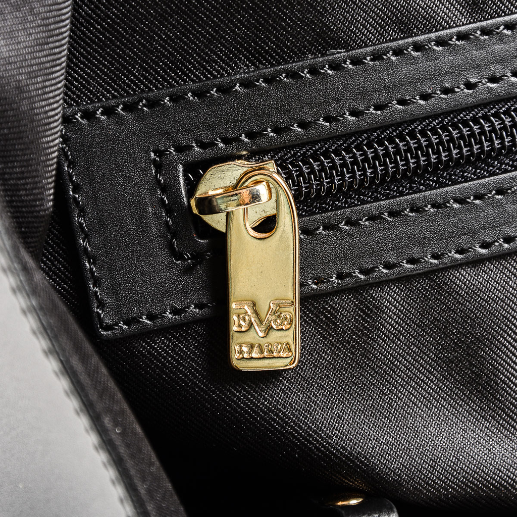 V 1969 Italia Womens Handbag Black CRETA
