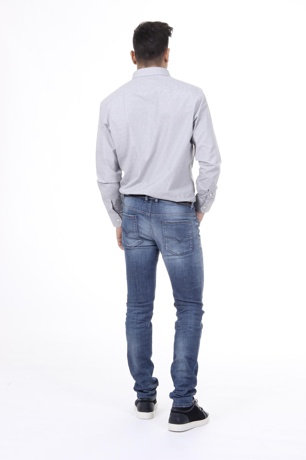 Camisa clásica para hombre V 1969 Italia 307 VAR. 22