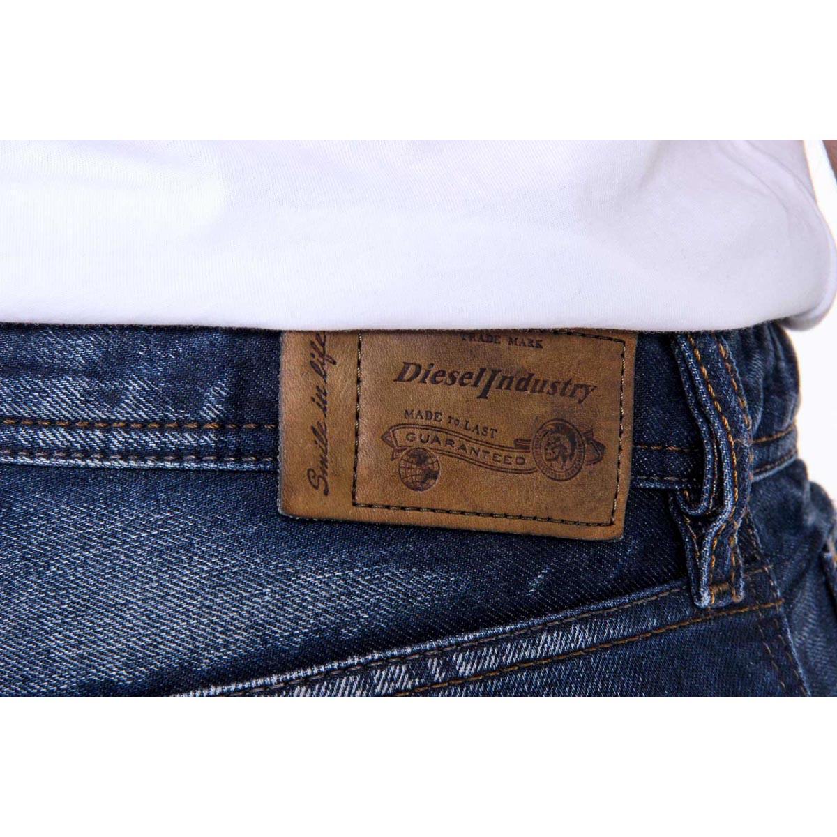 Vaqueros Diesel para hombre WAYKEE 0845A L.30