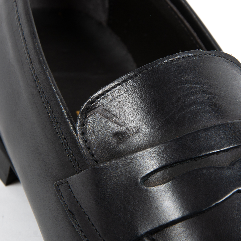 Mocasines V 1969 Italia para hombre, color negro, ADAM