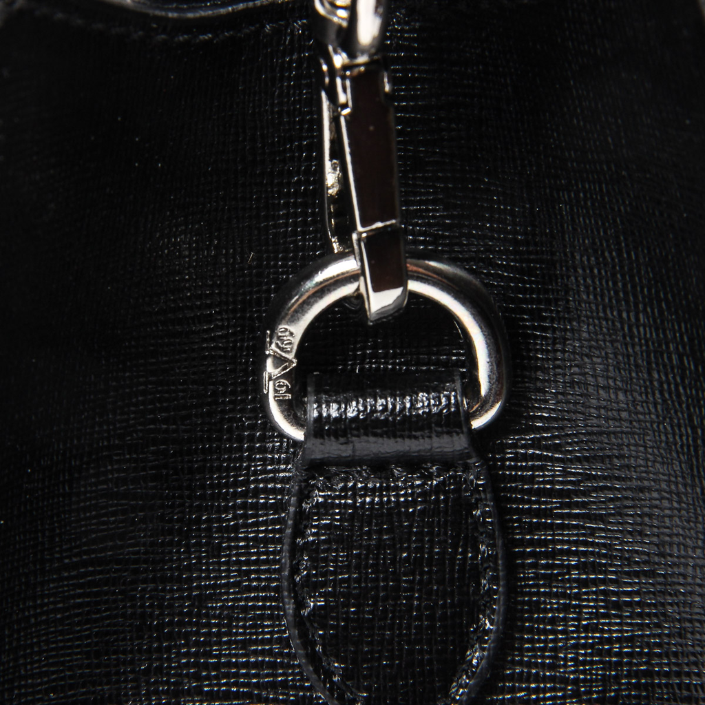 Bolso de mano para mujer V 1969 Italia V006-S SAFFIANO NERO