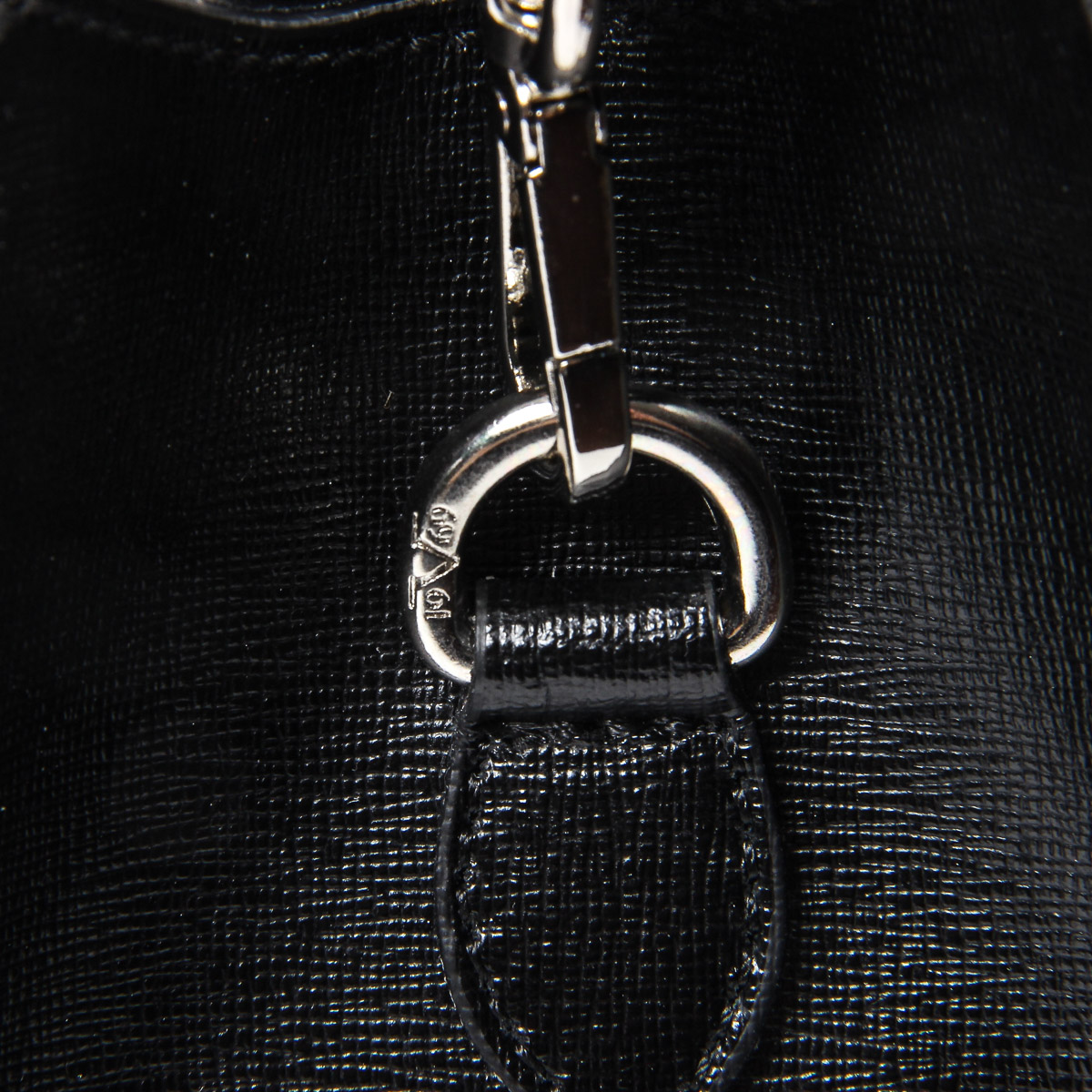 Bolso de mano para mujer V 1969 Italia V006-S SAFFIANO NERO