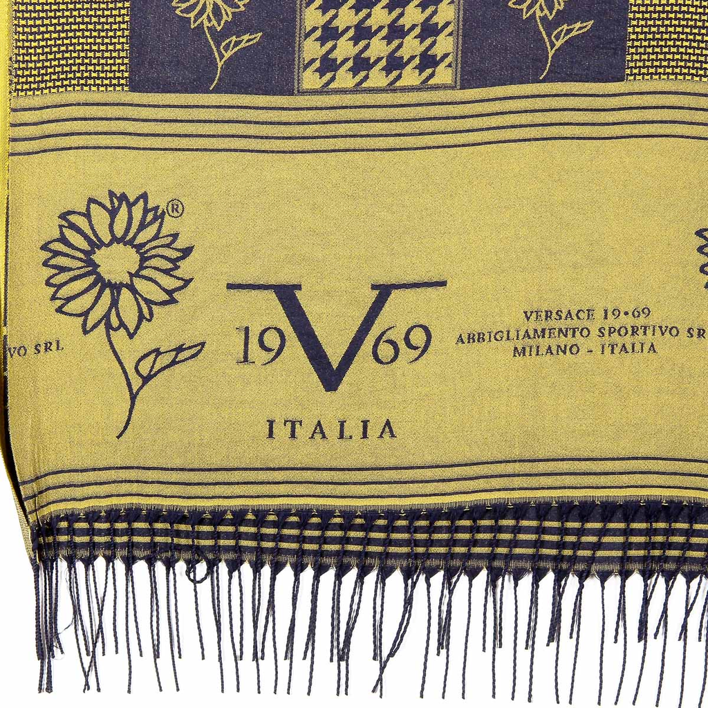 Bufanda de mujer V 1969 Italia
