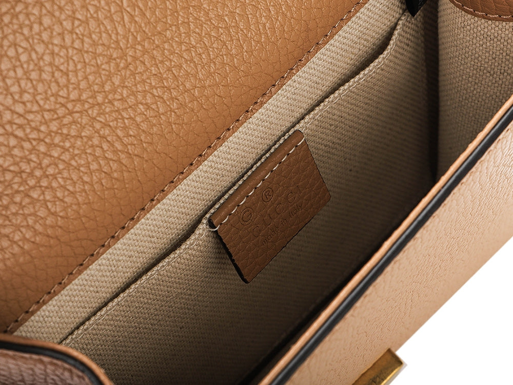 Bolso de hombro de piel GG Marmont