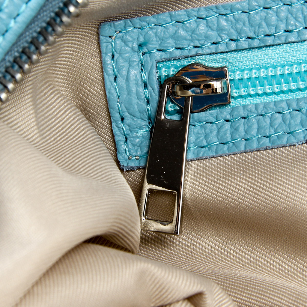 V 1969 Italia Womens Handbag Light Blue OSLO