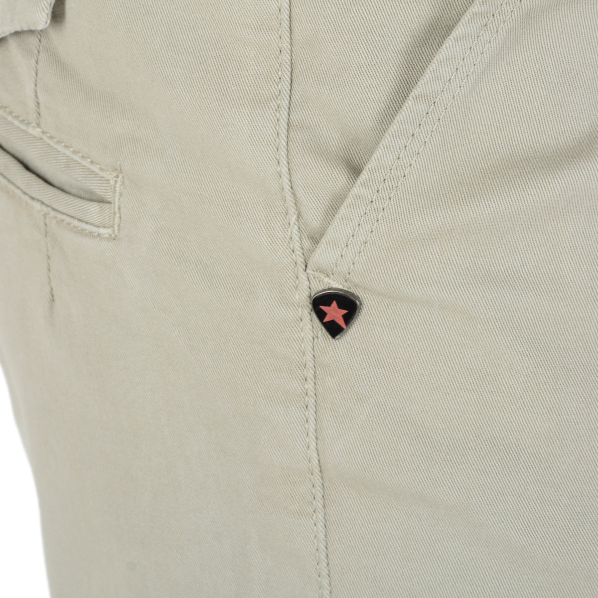 Pantalones cortos para hombre Andrew Charles color topo SADECK