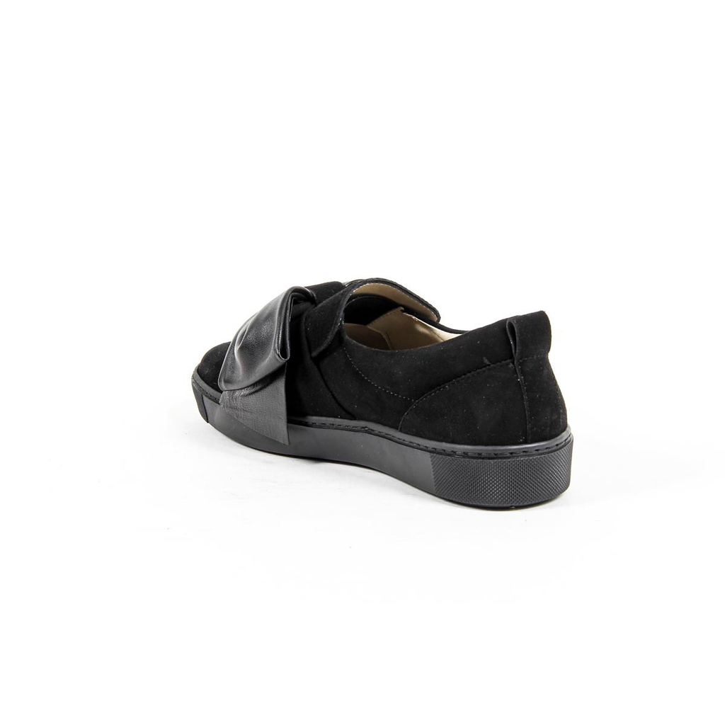 V 1969 Italia Zapatillas sin cordones para mujer 302076 CAMOSCIO NERO/NAPPA NERO